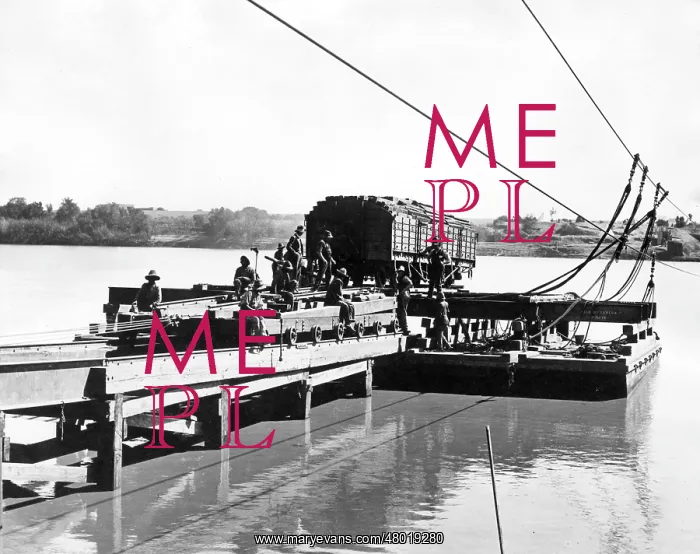 : Trucks crossing Orange River, Upington, South Africa, WW1 : Trucks crossing Orange River, Upington, South Africa, WW1