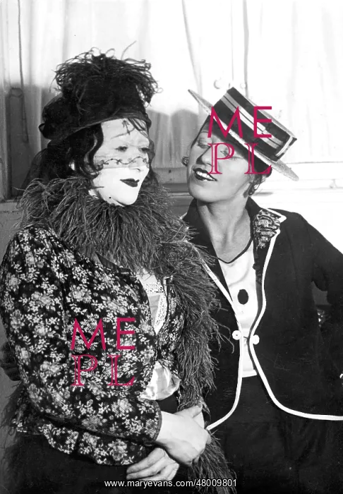 : Trude Hesterberg and Lotte Lenya in The Rise and Fall of th : Trude Hesterberg and Lotte Lenya in The Rise and Fall of th