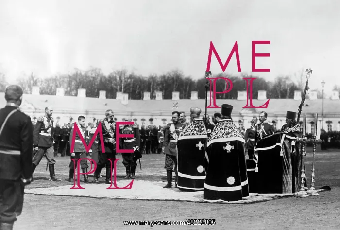: Tsar Nicholas II attends a field service 1907 : Tsar Nicholas II attends a field service 1907