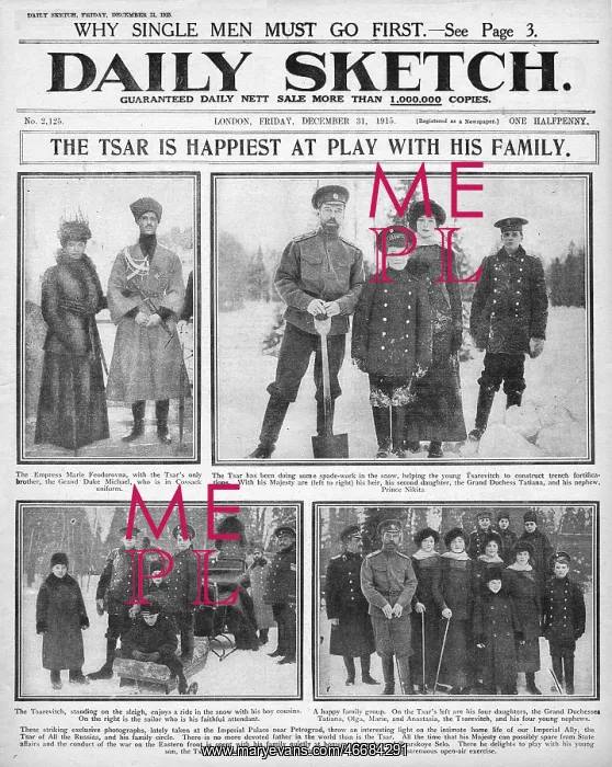 : Tsar Nicholas II and family, WW1 : Tsar Nicholas II and family, WW1