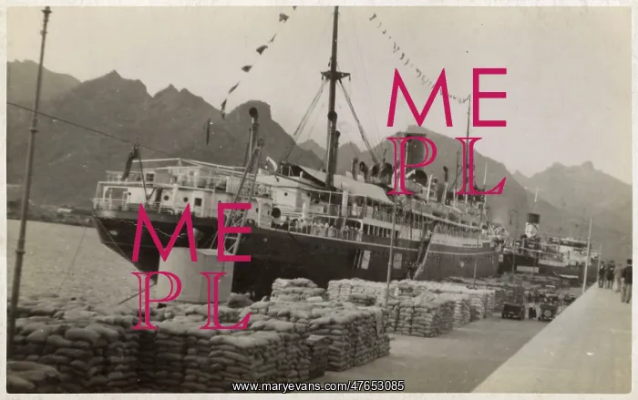 : TSS Esperance Bay, passenger steamer : TSS Esperance Bay, passenger steamer