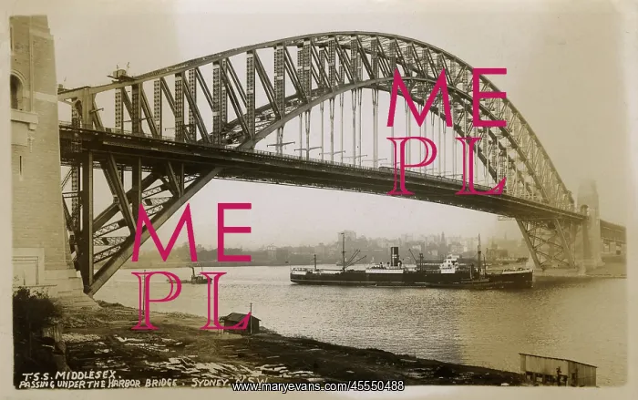 : T.S.S. Middlesex passing under the Sydney Harbour Bridge : T.S.S. Middlesex passing under the Sydney Harbour Bridge