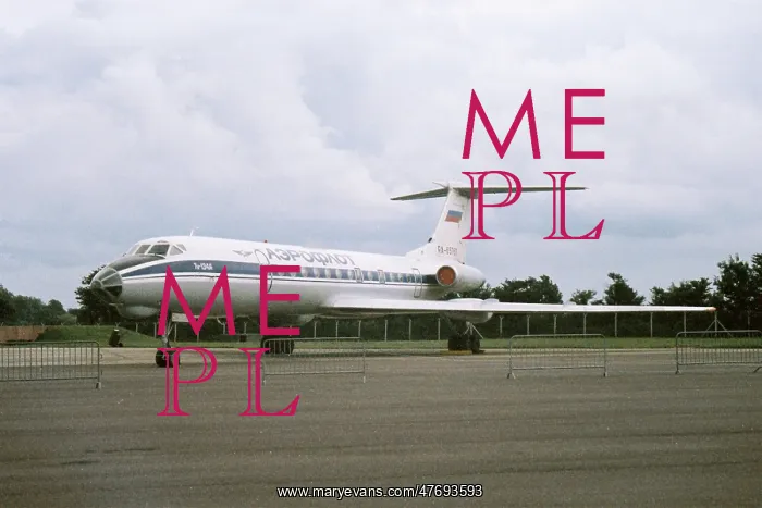 : Tu-134 at Fairford : Tu-134 at Fairford