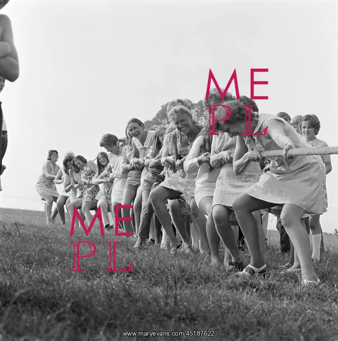 : Tug Of War : Tug Of War