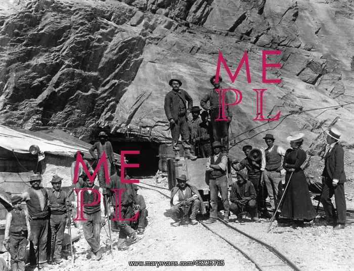 : Tunnel construction, 1908 : Tunnel construction, 1908