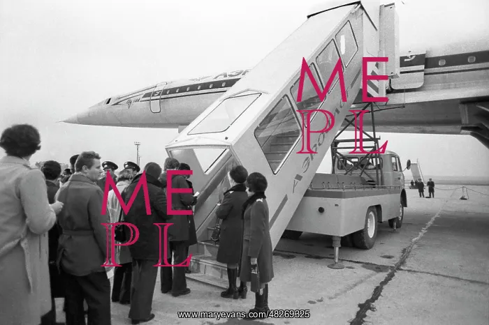 : Tupolev Tu-144, 1977 : Tupolev Tu-144, 1977
