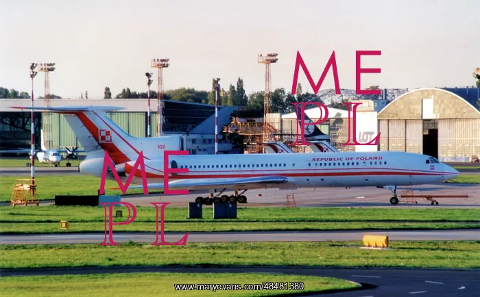 : Tupolev Tu-154M 102 : Tupolev Tu-154M 102