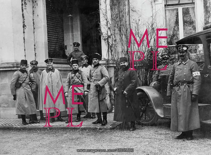 : Turkish princes in World war I, 1915 : Turkish princes in World war I, 1915