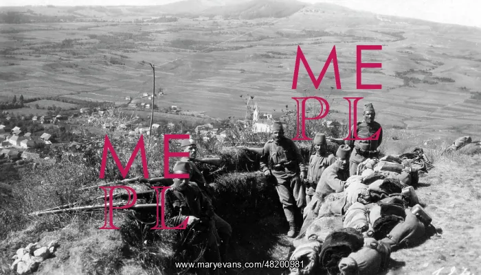 : Turkish soldiers in a trench, 1916 : Turkish soldiers in a trench, 1916