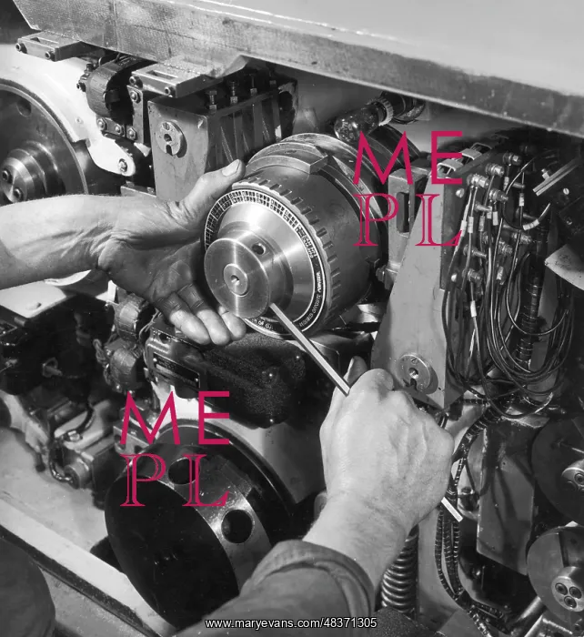 : Turning a Cam shaft : Turning a Cam shaft