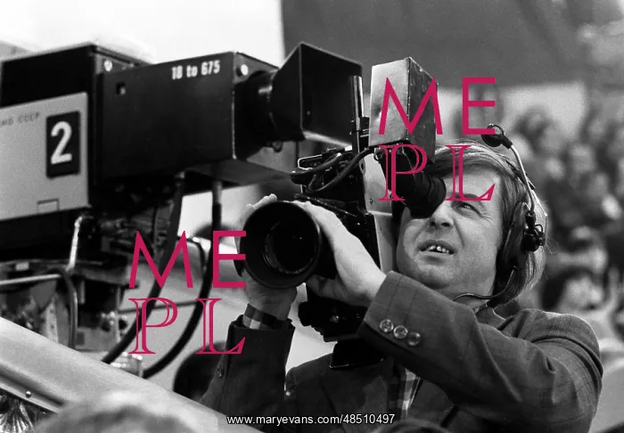 : TV camera operator, 1981 : TV camera operator, 1981