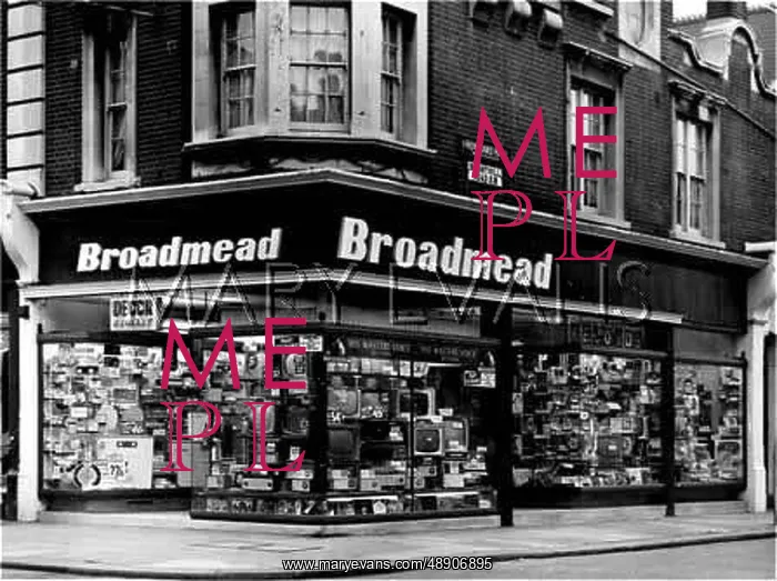 : TV & RECORD SHOP 1960S : TV & RECORD SHOP 1960S