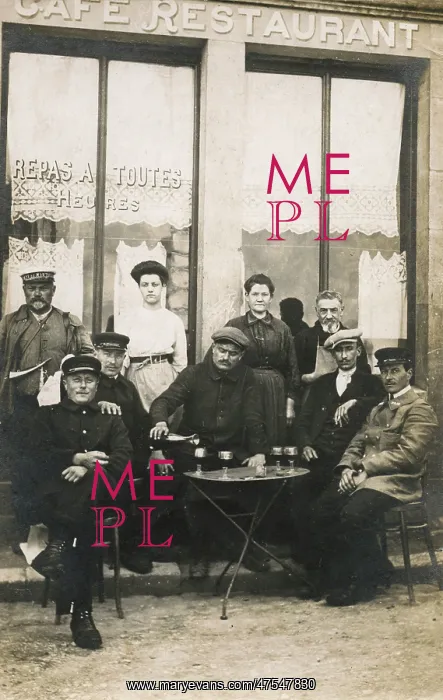  : A typical French cafe