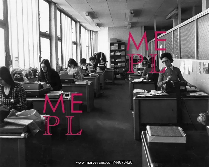 : TYPING POOL 1960S : TYPING POOL 1960S