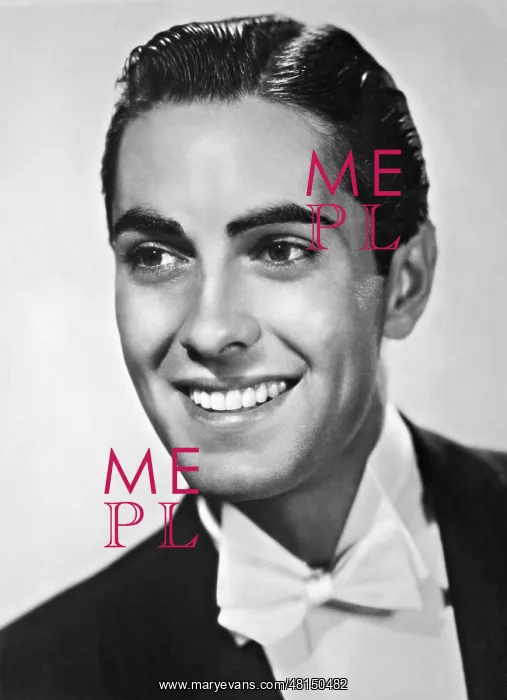 : Tyrone Power in Caf???? Metropol, 1937 : Tyrone Power in Caf???? Metropol, 1937