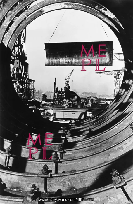 : U-boat construction Kiel, 1940 : U-boat construction Kiel, 1940