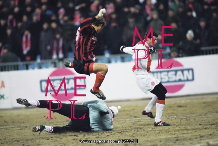 : UEFA Cup. MOSCOW, RUSSIA. March 17, 1998 : UEFA Cup. MOSCOW, RUSSIA. March 17, 1998