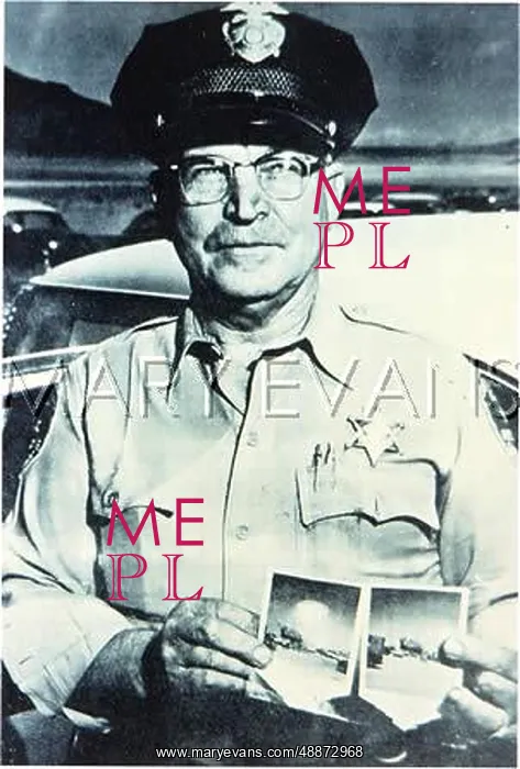 : UFOS / ACKERMAN : UFOS / ACKERMAN