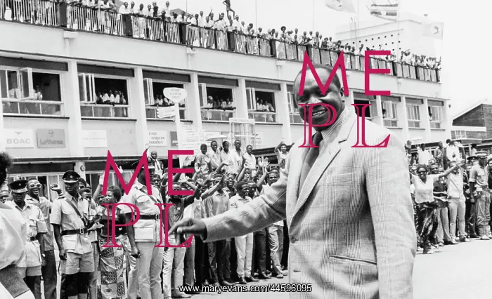 : Ugandan president Idi Amin Dada with crowds at : Ugandan president Idi Amin Dada with crowds at