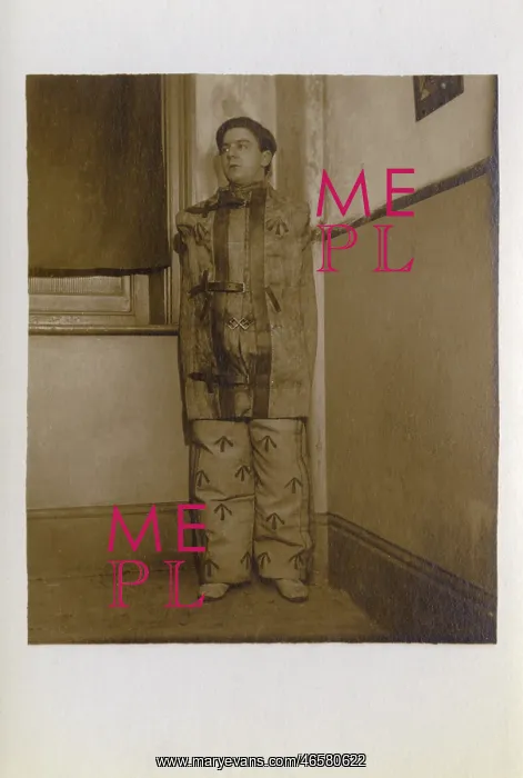 : UK Prisoner in a Straitjacket : UK Prisoner in a Straitjacket