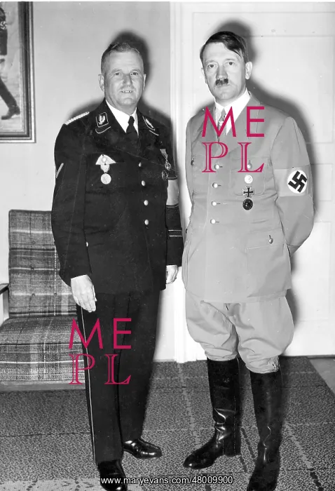 : Ulrich Graf with Adolf Hitler : Ulrich Graf with Adolf Hitler