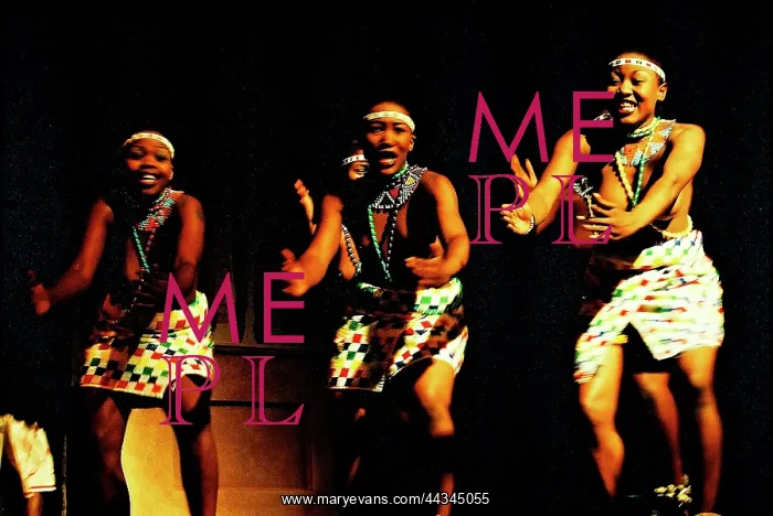 : Umoja Dancers : Umoja Dancers