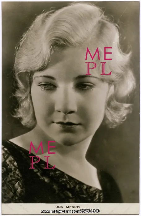  : Una Merkel