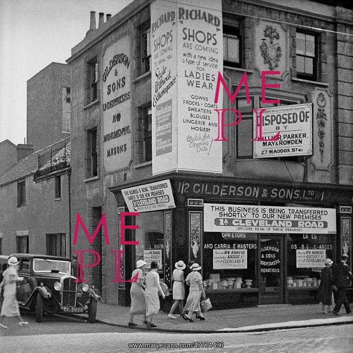 : Undertakers, Southgate Road, Islington, North London : Undertakers, Southgate Road, Islington, North London