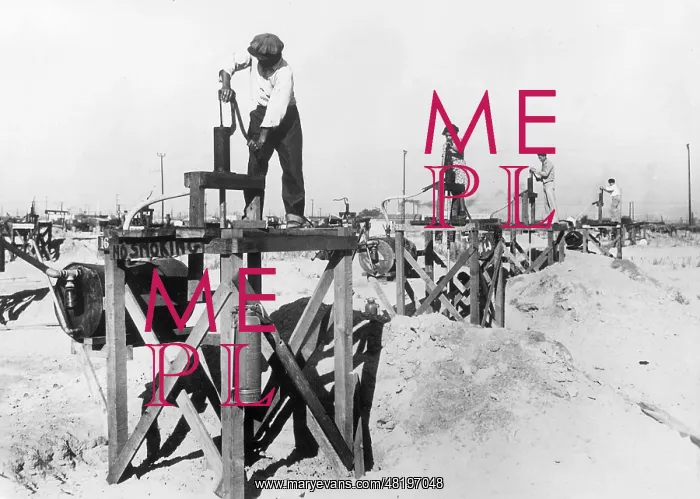  : Unemployed in the petroleum production with home-made pumps