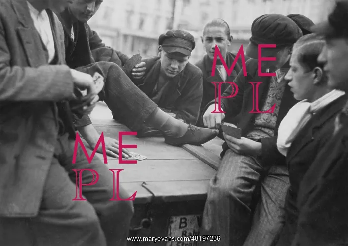 : Unemployed young people in Berlin, Great Depression : Unemployed young people in Berlin, Great Depression