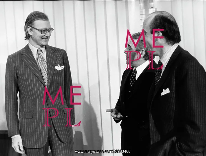 : United States Ambassador Thomas O. Enders 1932 - 1996 : United States Ambassador Thomas O. Enders 1932 - 1996