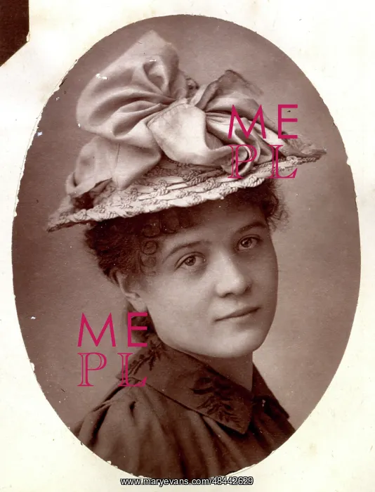  : Unknown Victorian actress