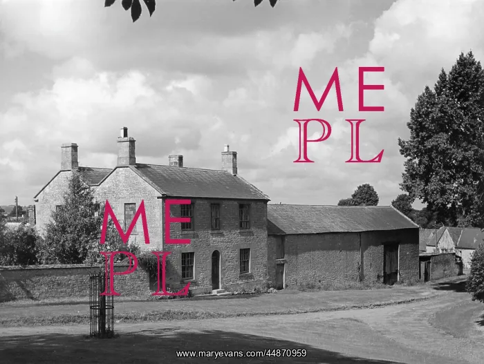 : UNSPOILT FARMHOUSE : UNSPOILT FARMHOUSE