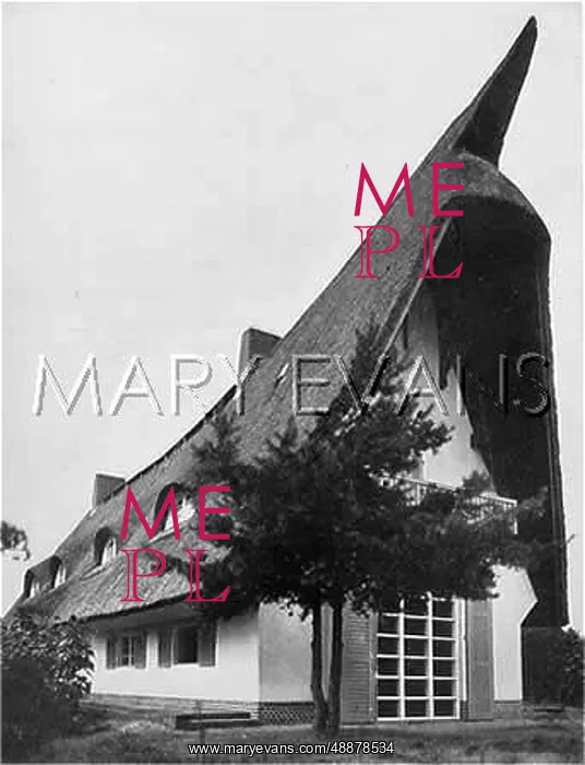 : UNUSUAL HOUSE / ROSENTHAL : UNUSUAL HOUSE / ROSENTHAL