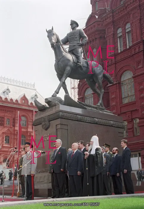 : Unveiling ceremony of monument to Soviet marshal : Unveiling ceremony of monument to Soviet marshal