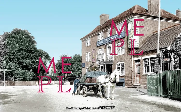  : Upminster, the Bell 1908