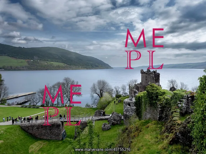 : Urquhart Castle, Loch Ness, Scotland : Urquhart Castle, Loch Ness, Scotland