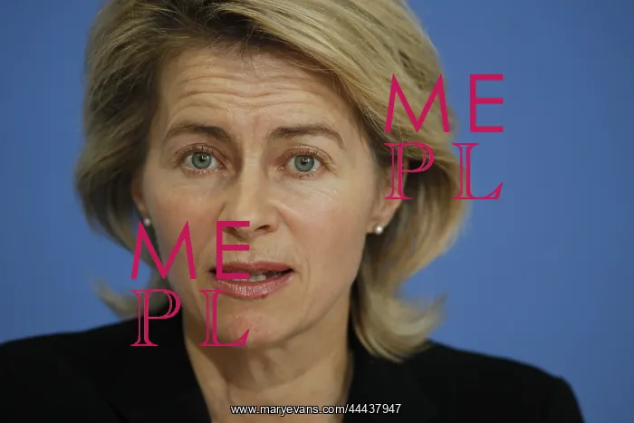 : Ursula Von Der Leyen : Ursula Von Der Leyen