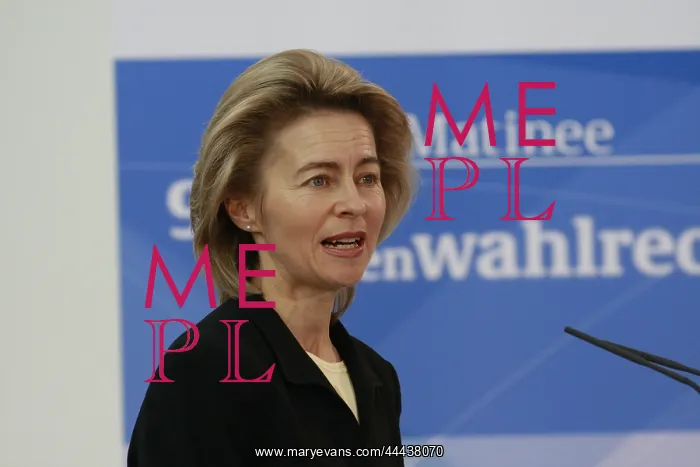: Ursula Von Der Leyen : Ursula Von Der Leyen