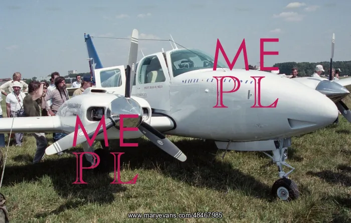 : US-Russia-US round-the-world flight : US-Russia-US round-the-world flight