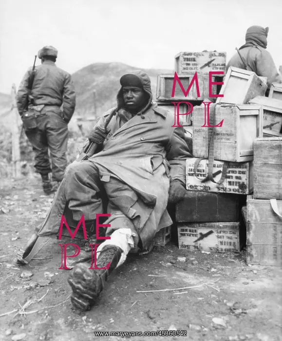 : U.S. soldier of the 24th Infantry Regiment wounded : U.S. soldier of the 24th Infantry Regiment wounded