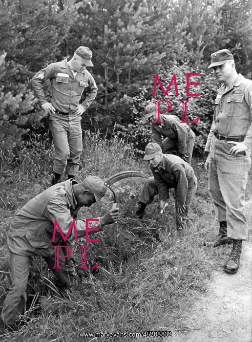 : U.S. soldiers during an agricultural training : U.S. soldiers during an agricultural training