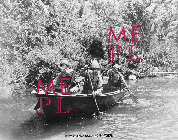 : U.S. troops patrolling the Caribbean area : U.S. troops patrolling the Caribbean area