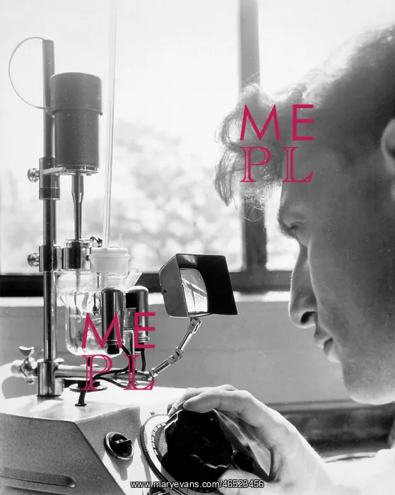 : USING INSTRUMENT 1962 : USING INSTRUMENT 1962