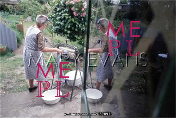 : USING MANGLE 1940S : USING MANGLE 1940S