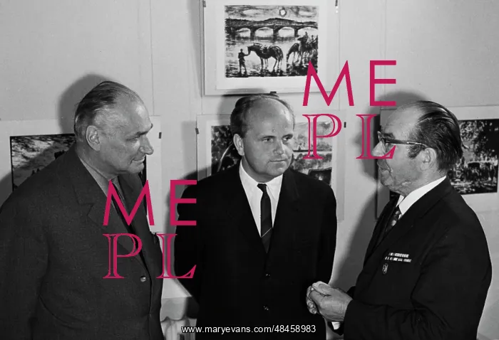 : USSR, Czechoslovakia artists exhibited : USSR, Czechoslovakia artists exhibited