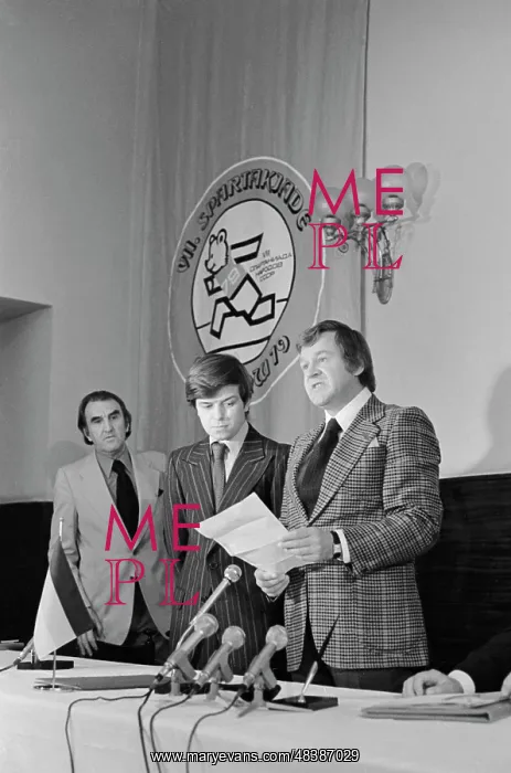 : USSR - West German television channel agreement : USSR - West German television channel agreement
