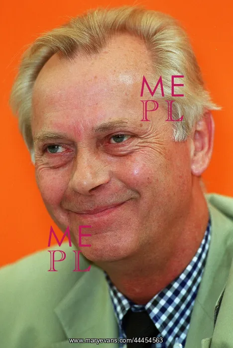  : Uwe-Karsten Heye