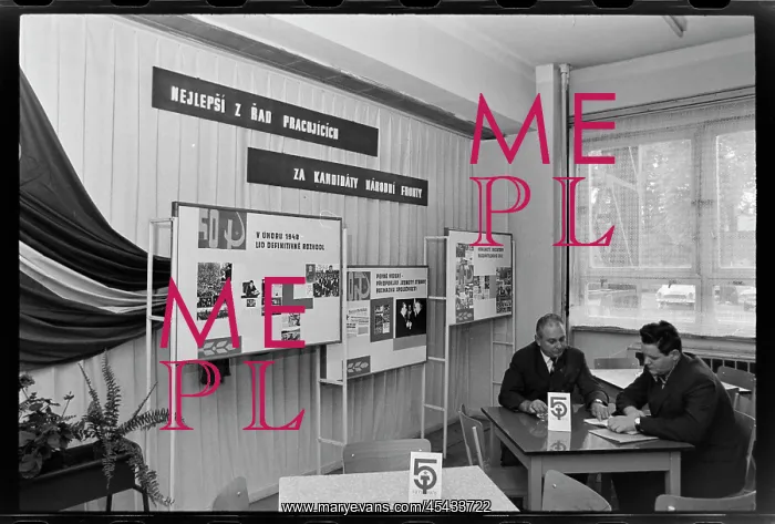: V. Kremer, P. Holas, agitation centre : V. Kremer, P. Holas, agitation centre