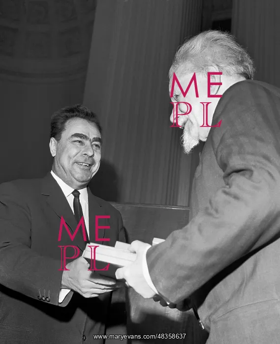 : V.A. Karpinsky awarded : V.A. Karpinsky awarded